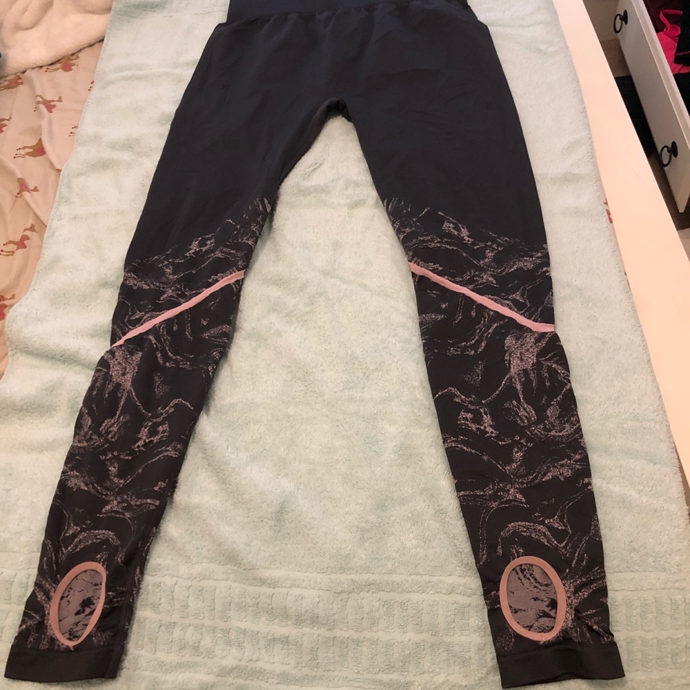 Fabletics leggings